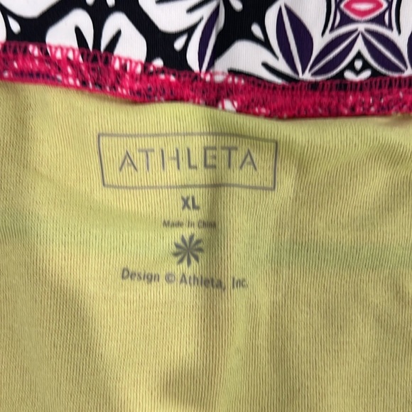 🔥Athleta Pink and purple Athletic Shorts Moisture-Wicking Design - Picture 6 of 8